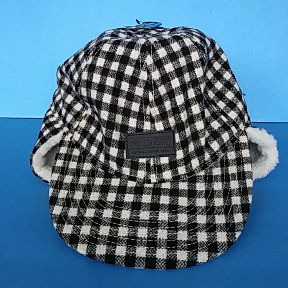 BRAN NEW H & M UNISEX TRAPPER WINTER HAT - Picture 1 of 8